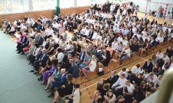 ZSZ Nasielsk, sala gimnastyczna, zabrani na uroczystości