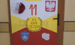 biało żółto czerwony plakat, na górze korona i godło Polski