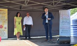 Starosta Płoński Artur Adamski przemawia do do zebranych