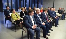zebrani starostowie na sali konferencyjnej