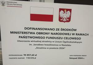 tablica informacyjna o otrzymanym dofinansowaniu