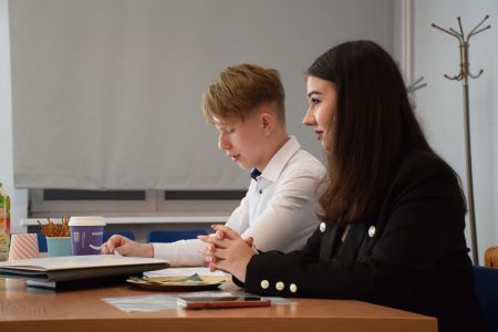 radni z Młodzieżowej Rady Powiatu