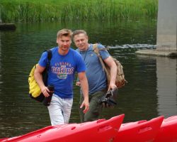 wicestarosta nowodworski wraz z radnym Piotrem Osińskim