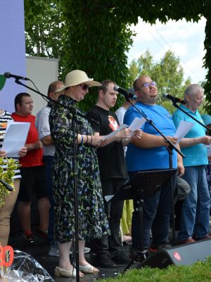 zdjęcie grupowe uczestników wydarzenia