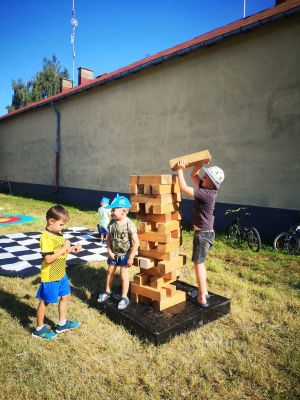 zabawy z najmłodszymi uczestnikami wydarzenia