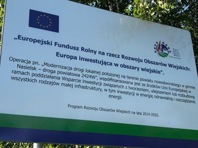 tablica informująca o programie rozwoju obszarów wiejskich