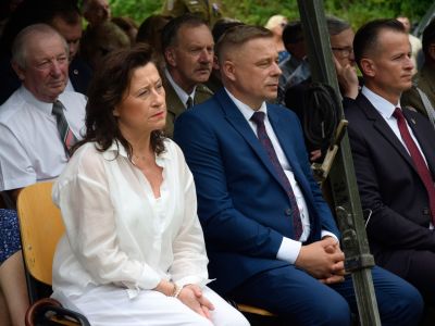 Starosta Nowodworski i wicestarosta nowodworski uczestniczą w uroczystości na forcie III