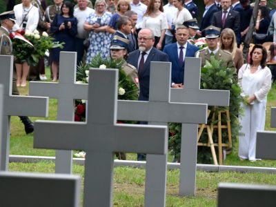 goście uczestniczą w uroczystości