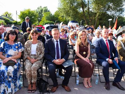 Uczestnicy biorący udział w wydarzeniu