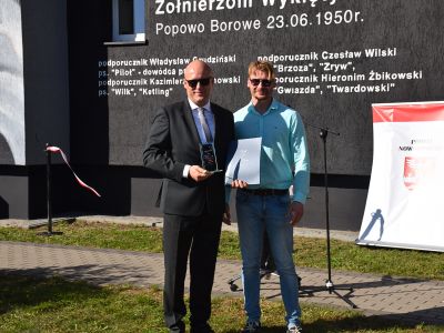 zgromadzeni goście na uroczystości
