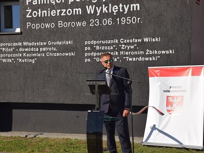 Wicestarosta Nowodworski Andrzej Pacocha przemawia