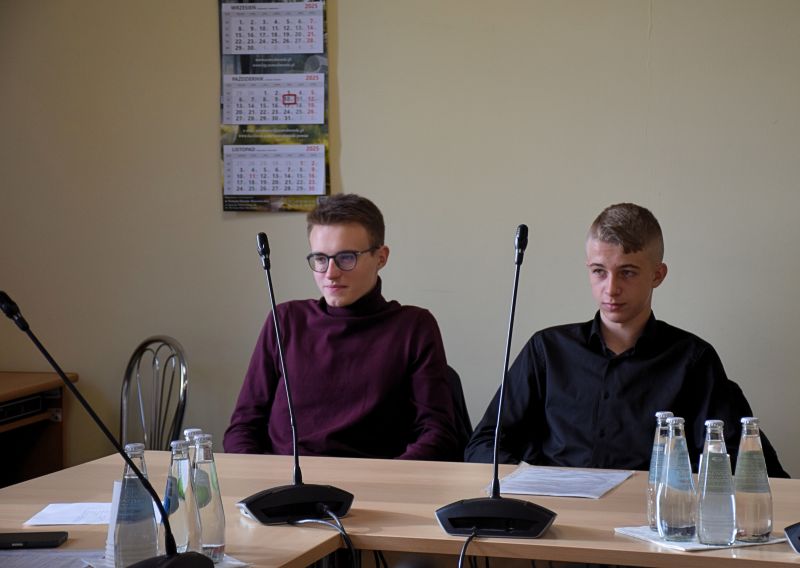 Przedstawiciele Młodzieżowej Rady Powiatu Nowodworskiego