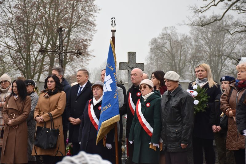 Uczestnicy obchodów Narodowego Święta Niepodległości