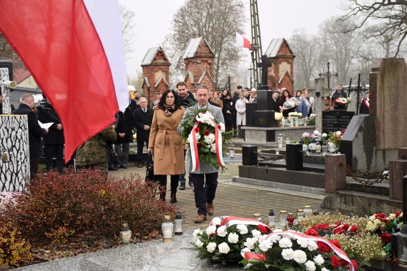 Uczestnicy obchodów Narodowego Święta Niepodległości