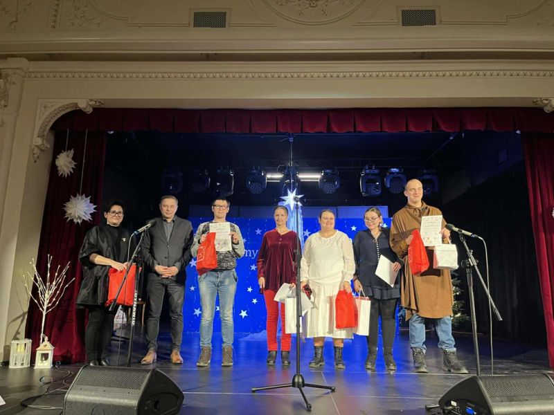 Uczestnicy Międzynarodowego Dnia Osób z Niepełnosprawnościami