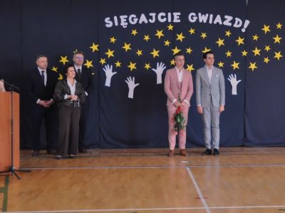 uroczystość pożegnania uczniów klas maturalnych