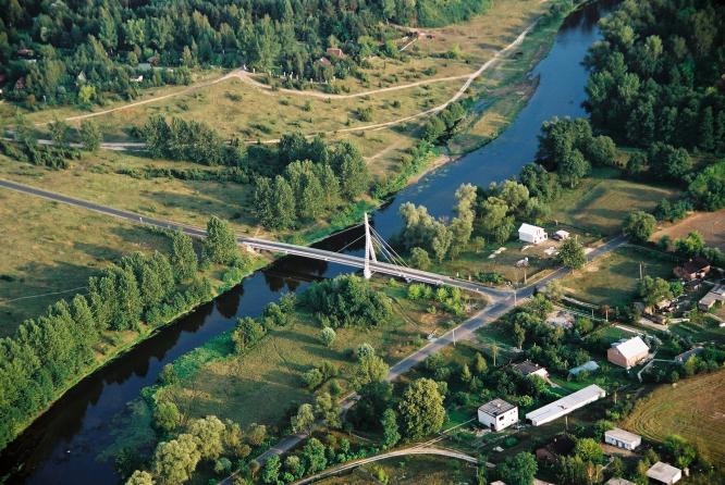 Zamknięty most w Goławicach Pierwszych