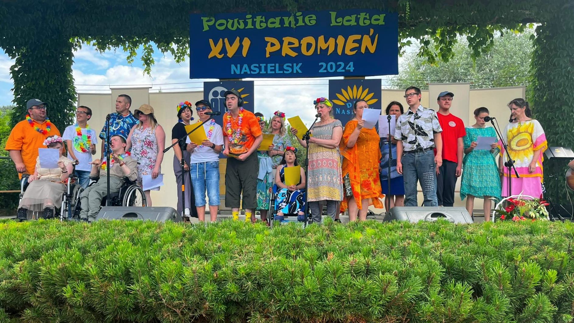 XVI Przegląd Twórczości Artystycznej Osób Niepełnosprawnych „PROMIEŃ"