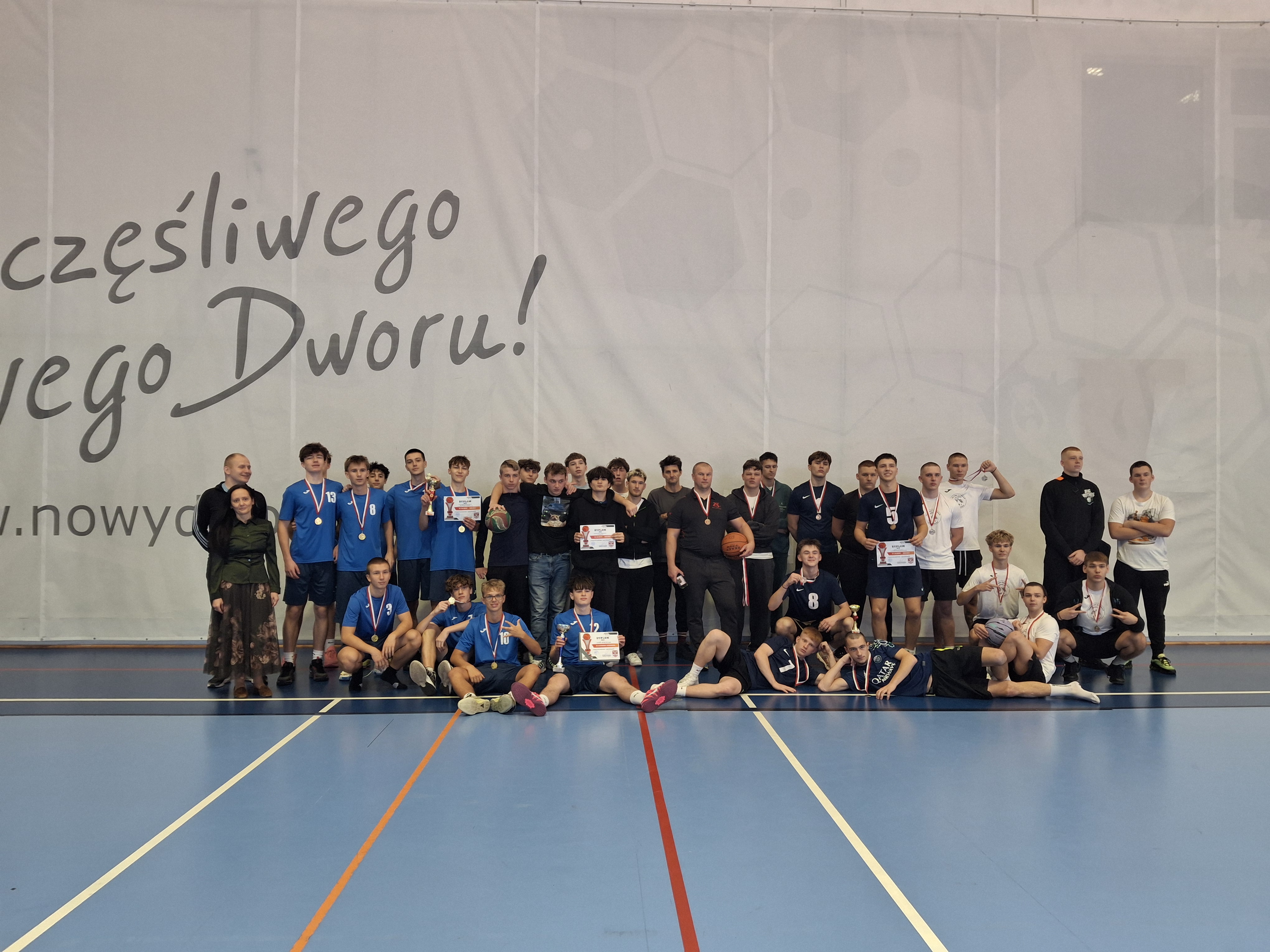 Powiatowe zawody szkół ponadpodstawowych w piłce koszykowej chłopców