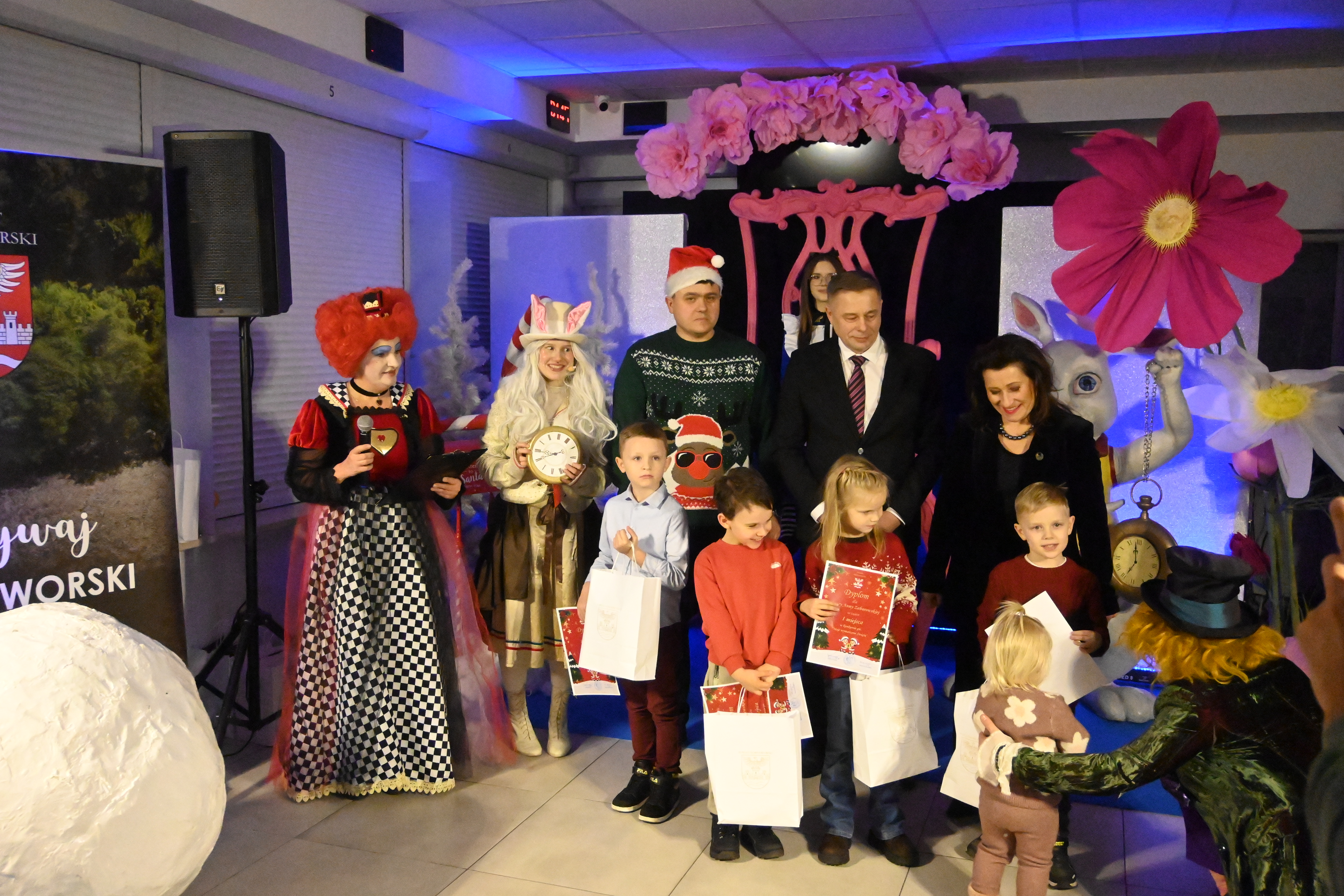 wręczenie nagród laureatom konkursu ,,Moje wymarzone świeta"