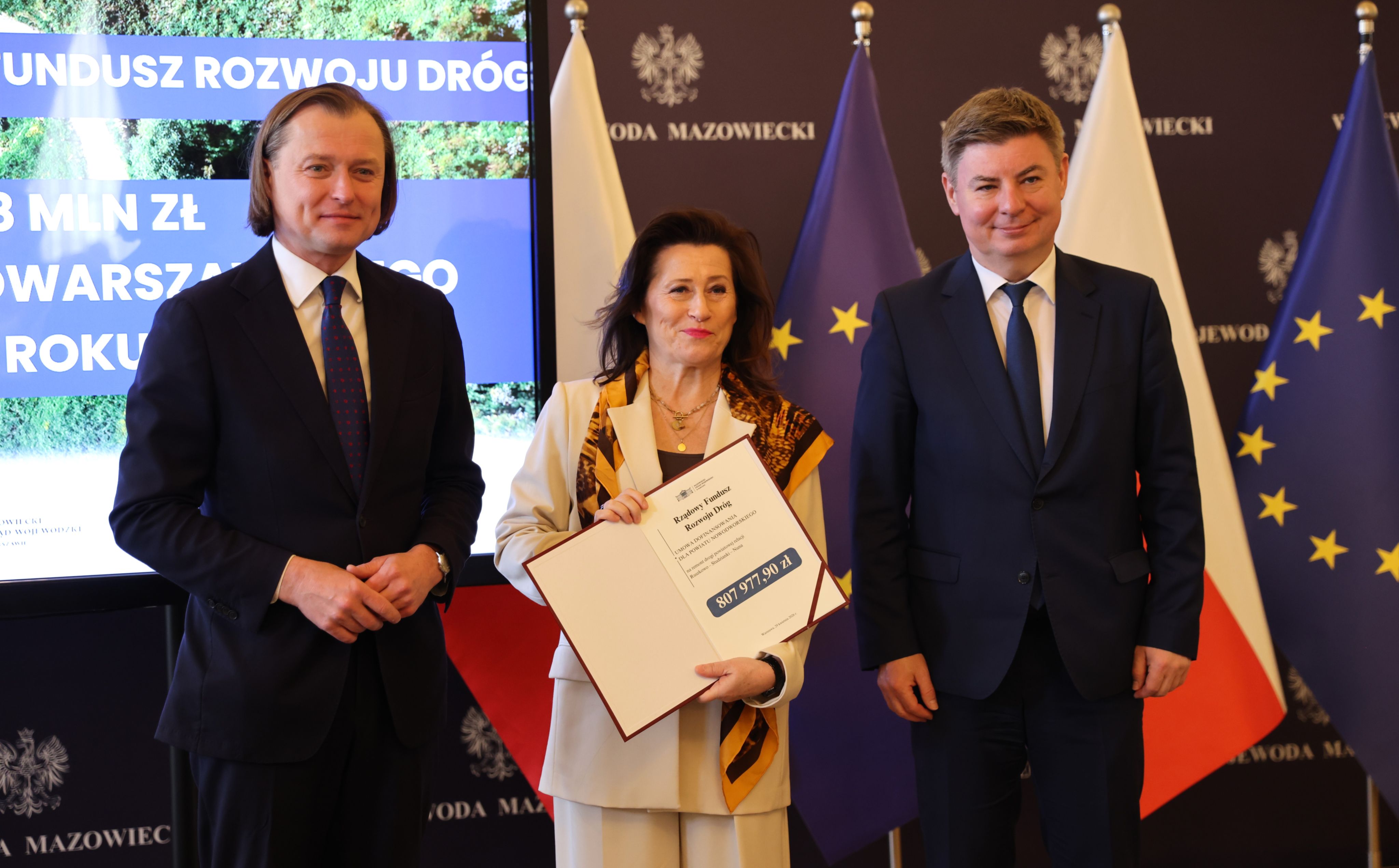 Podpisano umowę na remont drogi powiatowej nr 2428W